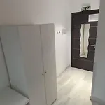 센트럴 게스트하우스 2*